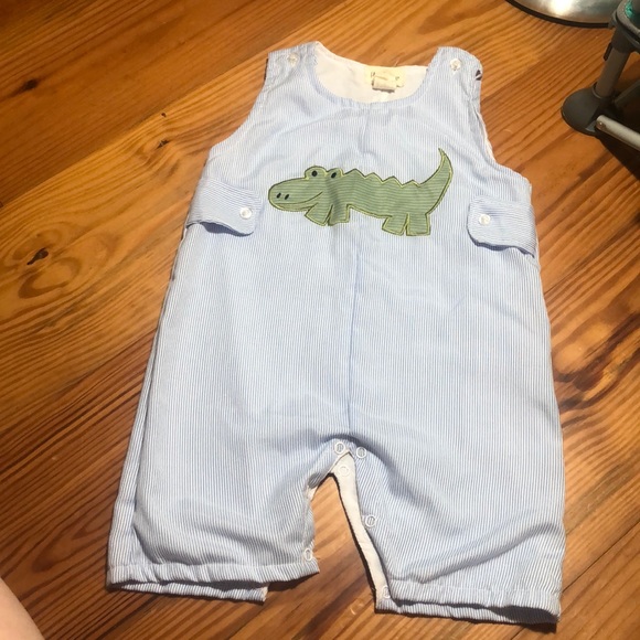 Boys Alligator short-all outfit - Picture 1 of 6